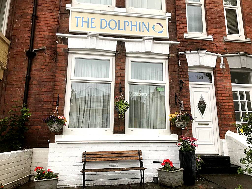 Dolphin Guesthouse